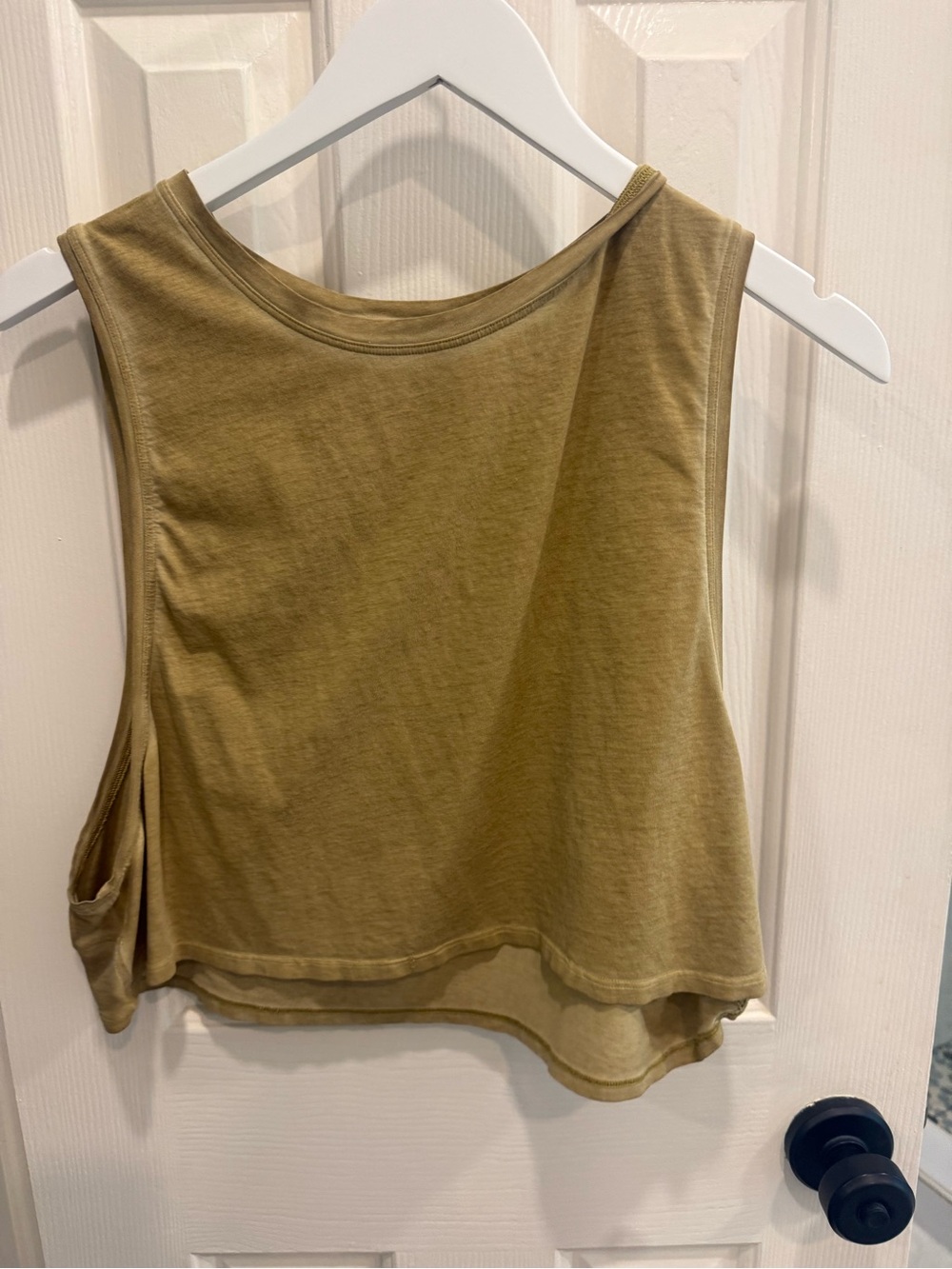 lululemon athletica mustard Cropped Muscle Tank
